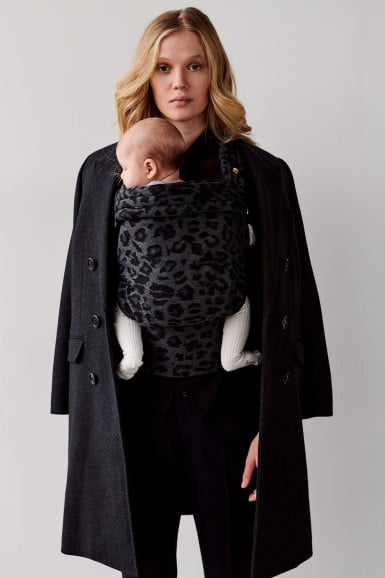 Baby Carrier Black | Timeless Colourway | ARTIPOPPE UK