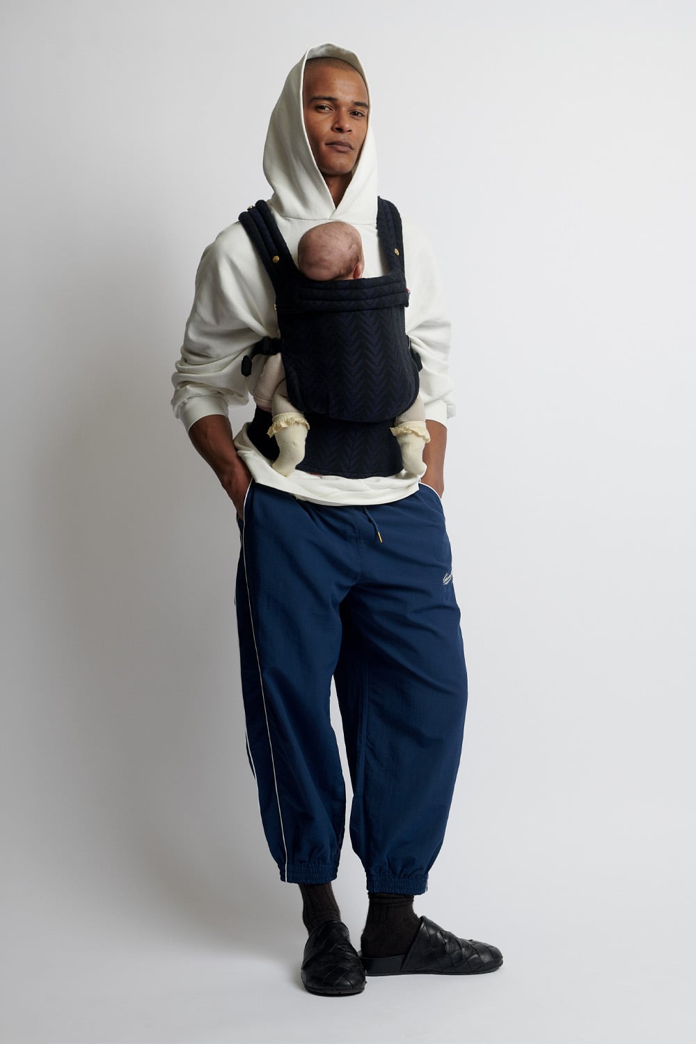 Arrow Ink | Zeitgeist Baby Carrier | SHOP ARTIPOPPE