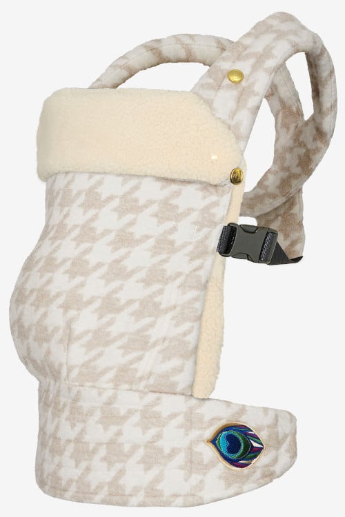 White and beige tweed cashmere and silk baby carrier with a light beige attachable insert in 100% lambskin