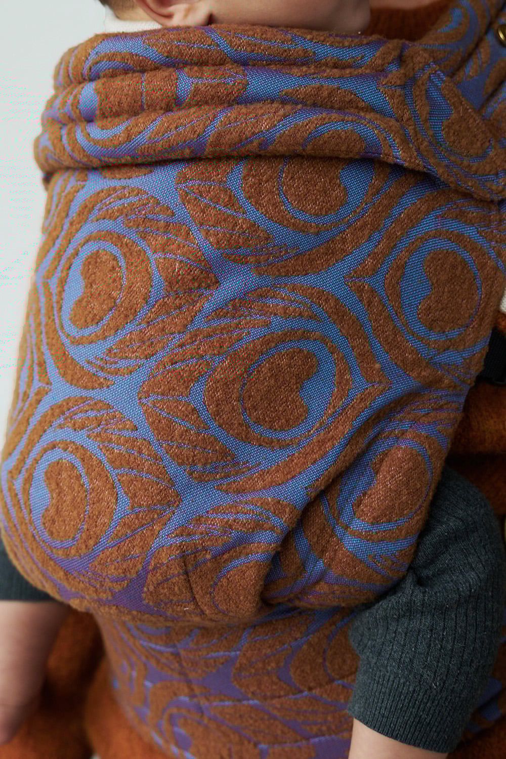 Zeitgeist Argus Allure in vicuña and silk